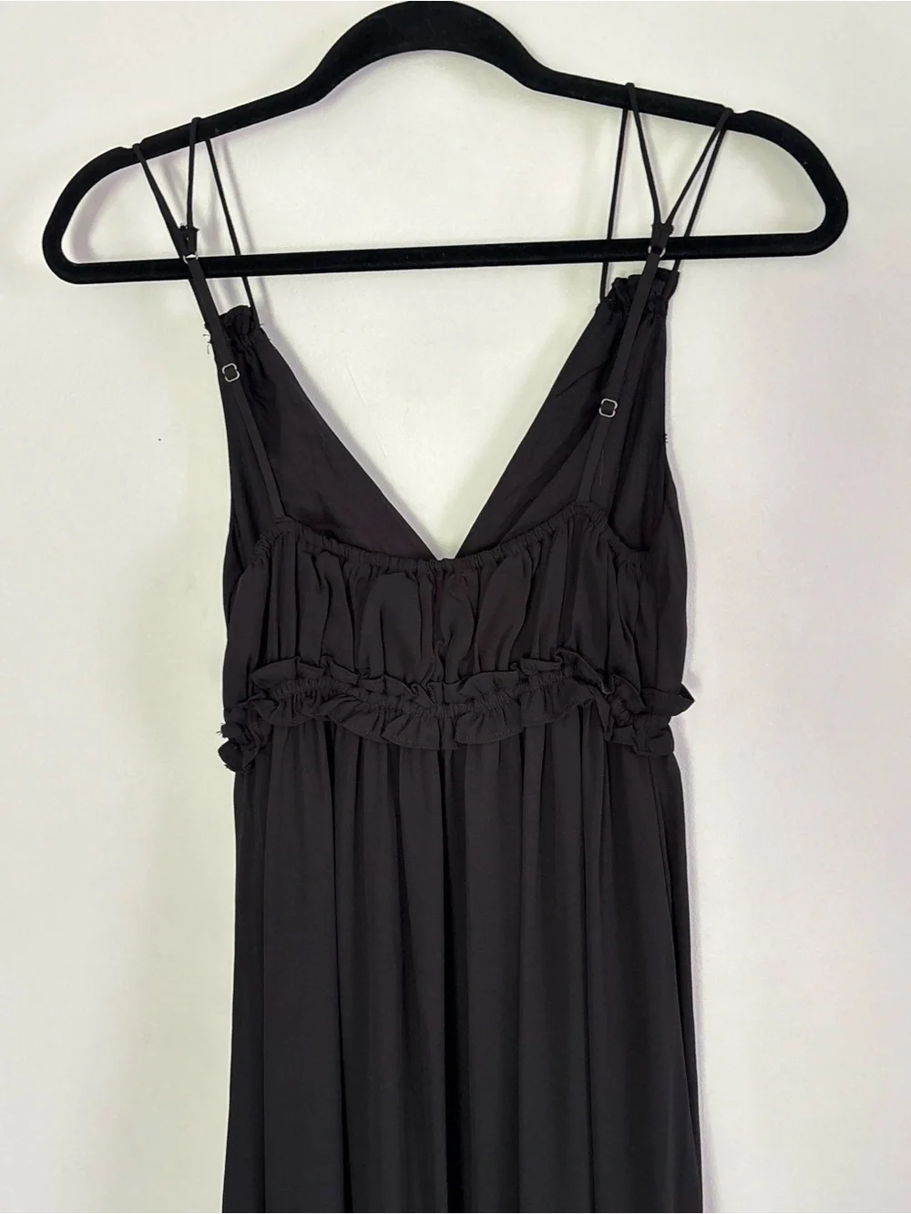 Abercrombie & Fitch Floaty Femme Black Vneck Double strap Tiered Dress Small N59